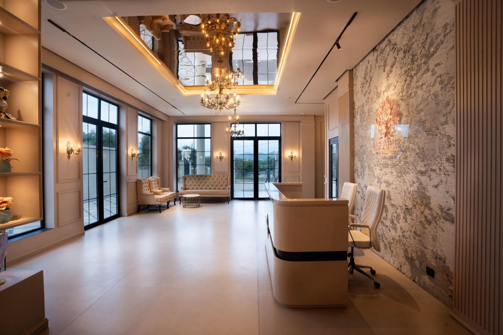 La Nature Hotels & Resorts Sikar エクステリア 写真