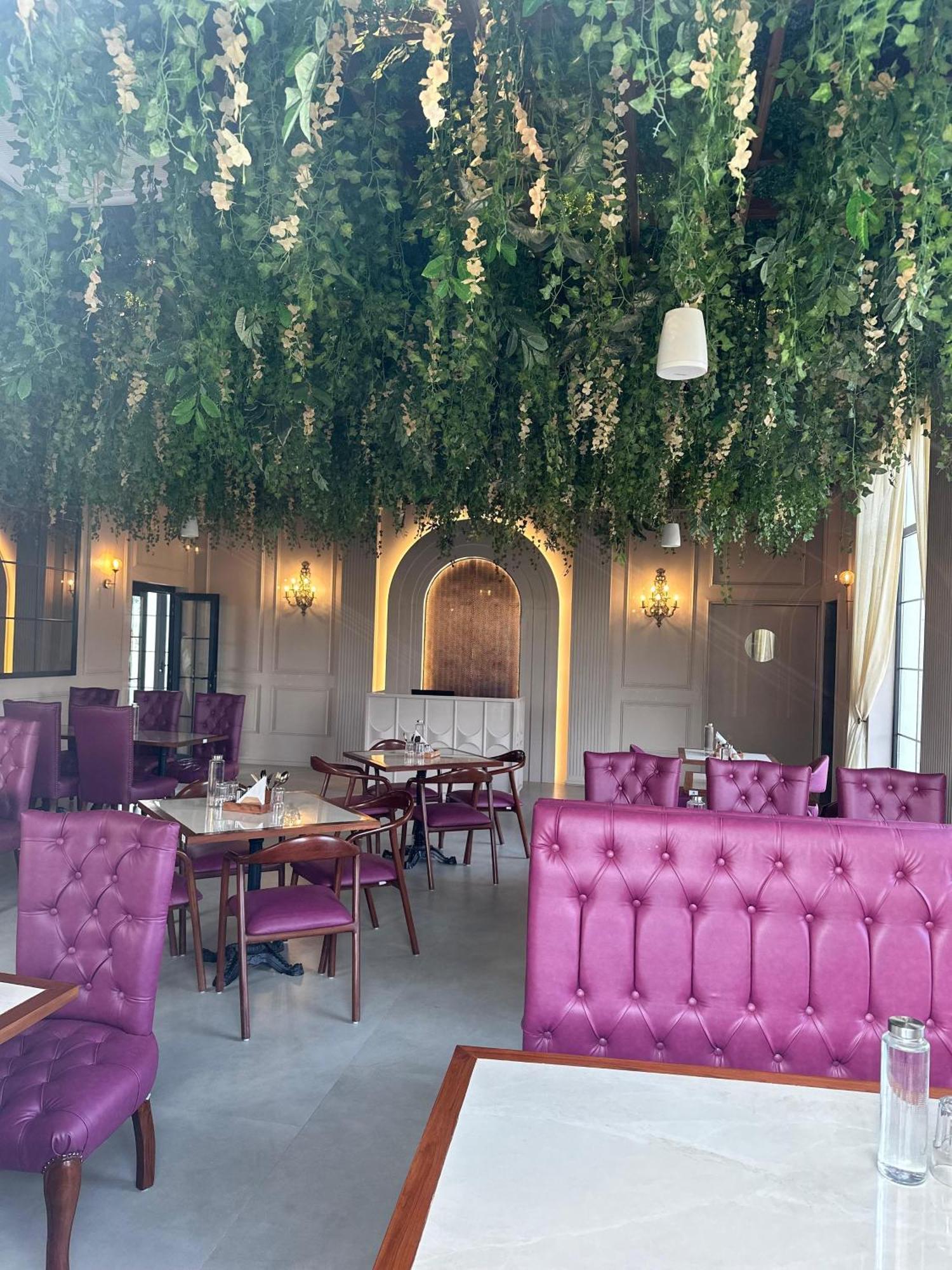 La Nature Hotels & Resorts Sikar エクステリア 写真